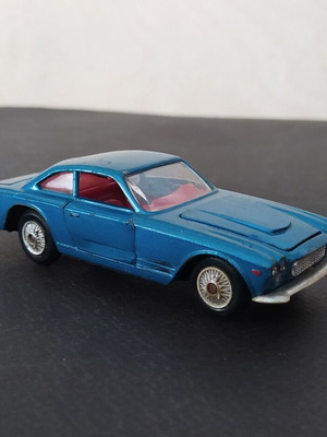Politoys Maserati 3500 GT metal miniature car used, 1960s