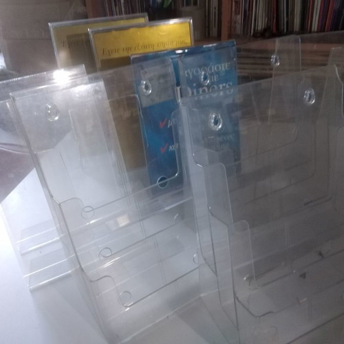 Plexiglass stands for prints and signs used, pack of 31 pieces