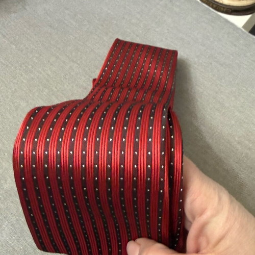 Handmade tie like new, red