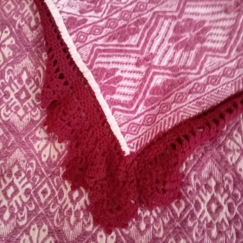 Vintage loom blanket used with stains 2.05x1.55