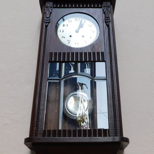 Wooden German Art Deco wall clock in excellent condition