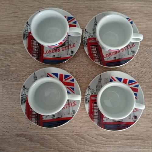 London Style Coffee or Greek Cup Set of 4 Like New