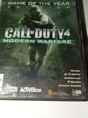 PC games used, pack of 4 including Sims and Call of Duty