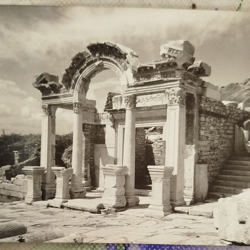 Efesos Temple of Hadrian 1960 black and white postcard new