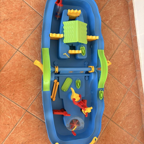 Starplast Water Fun Trolley like new, blue water playset for 24+ months