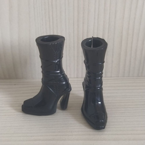 My Scene doll shoes new from 2000s