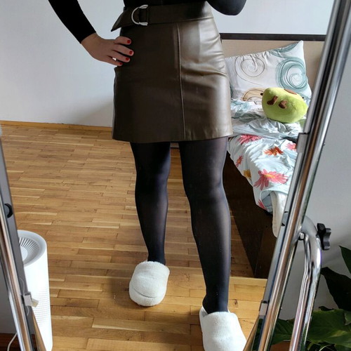 Zara eco leather green skirt, size M