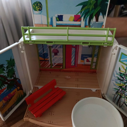 Playmobil pieces 6159 used, house, pool and bench