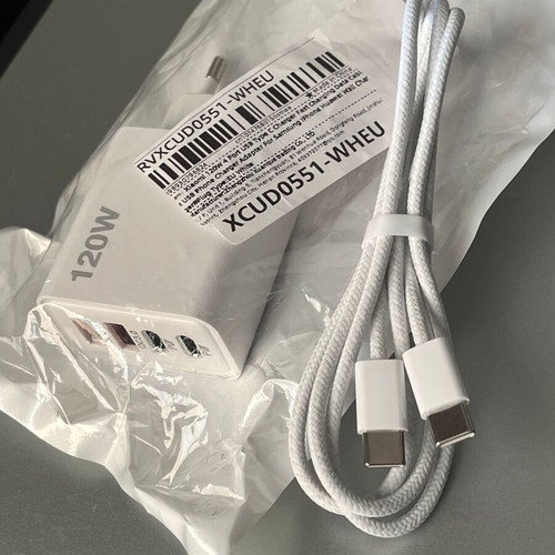 120W GaN Fast Charging Charger Set with 2x USB-C, 2x USB-A and MU2G3ZM/A Apple Cable new