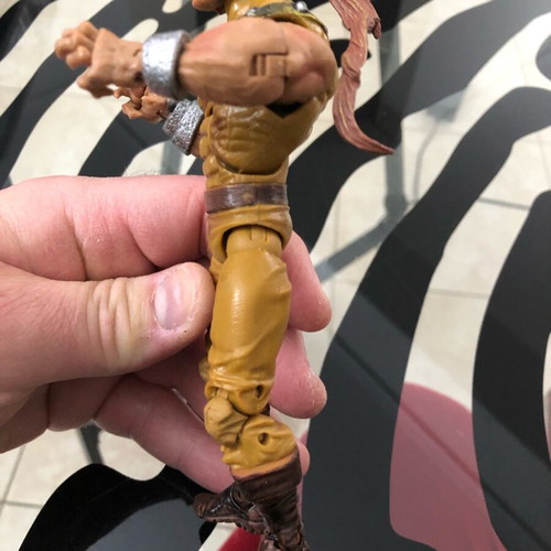 Sabretooth Weapon X Age of Apocalypse Marvel Legends figure used 6”