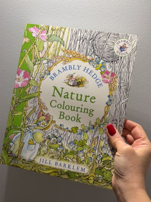 Brambly Hedge Nature Colouring Book new