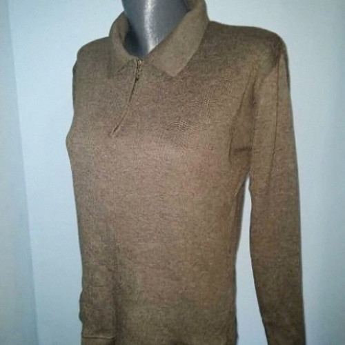 Pepper corn women's branded blouse with long sleeves and zipper like new
