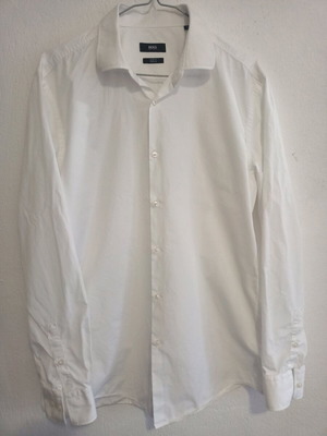 Hugo Boss white shirt like new, sizes M and L, cotton