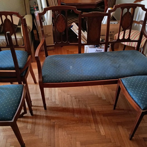 Antique living room set used, sofa and 4 chairs
