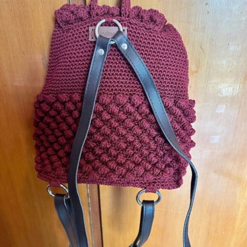 Handmade burgundy backpack like new with embossed bubbles knitting