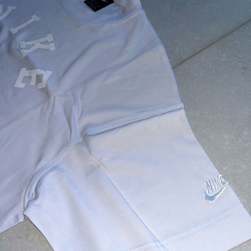 Nike sportswear short sleeve like new, oversized, size M, purple