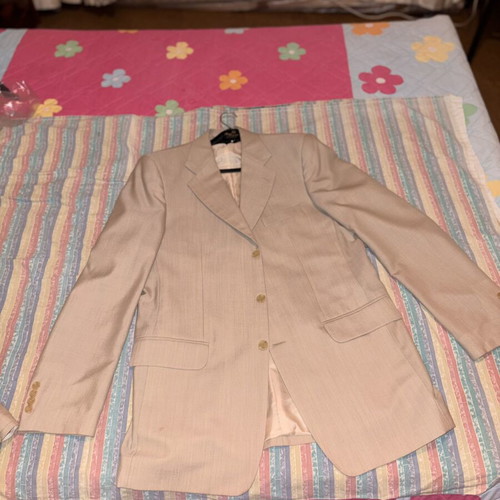 Handmade men's beige suit size 52 like new