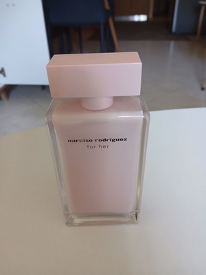 Narciso Rodriguez empty bottle like new