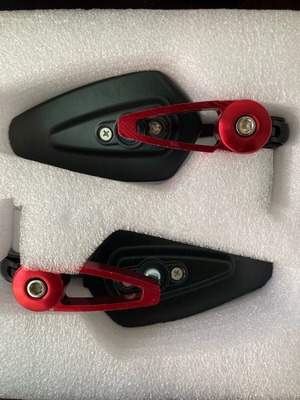 Chaft reversible mirrors set black/red like new