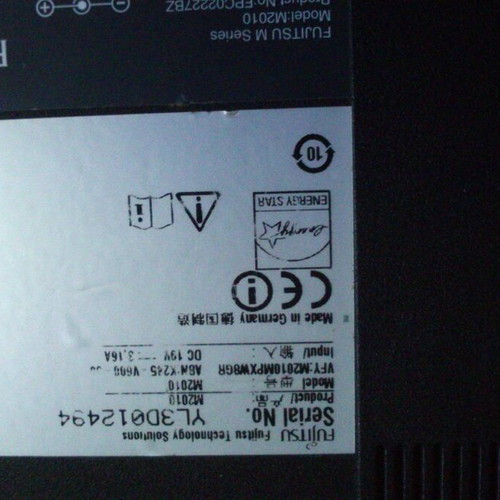 Fujitsu mini laptop 10.1 inch, Intel Atom N280, 1GB RAM, 160GB HDD, Windows 7 Pro