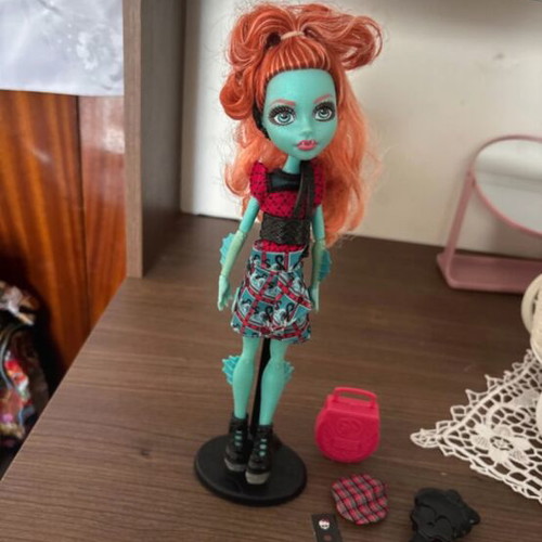 Monster High doll like new
