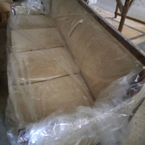 Four-seater handmade sofa used, wooden arms, excellent condition
