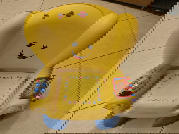 Fisher price καρεκλακι δραστηριοτήτων