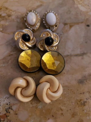Vintage earrings pack of 4 used, some missing stones