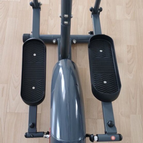 Elliptical fitness machine like new