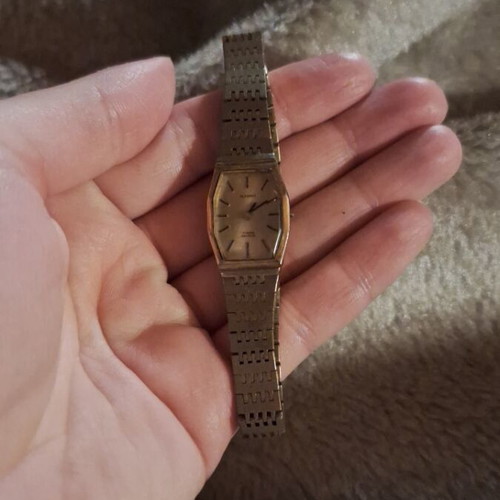 Gold-plated watch used, not working
