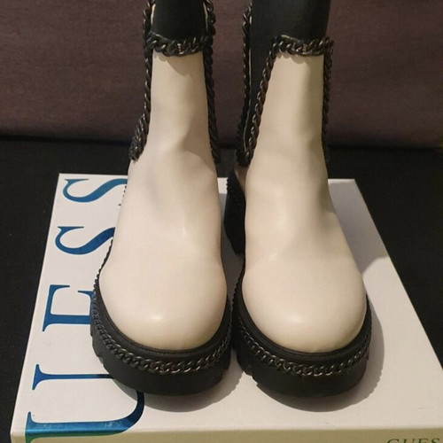 Guess ankle boots cream new in box