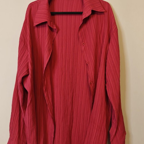 Pink shirt like new, size M