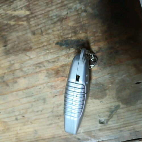 Battery flashlight keychain with led bulb like new
