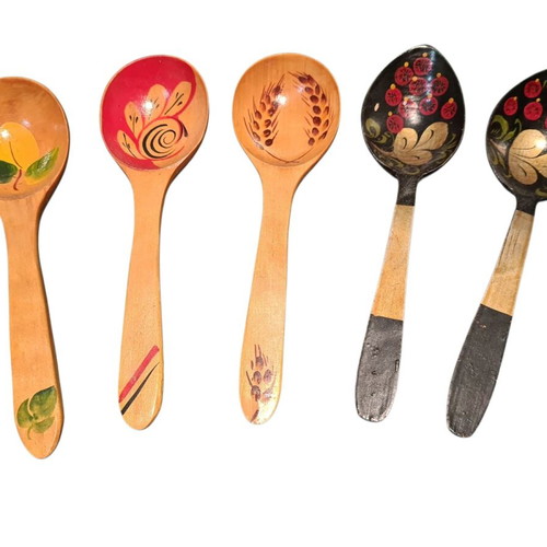 Wooden spoons like new, set of 5 pieces