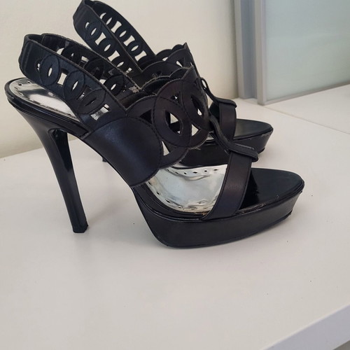 Bcbgmaxazria heels black size 36 used