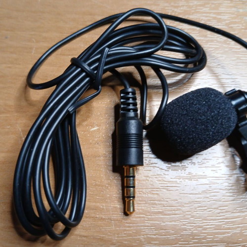 Wired lavalier microphone like new, 3.5mm jack