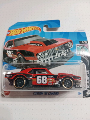 HotWheels CUSTOM 68 CAMARO figure new in original packaging