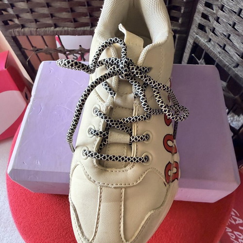 Children's Chunky Sneakers Boston Size 32 Like New Beige