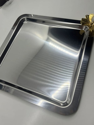 Decorative serving tray like new