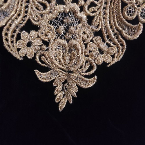 Velvet vintage Marnie West evening dress like new, black with gold embroidery