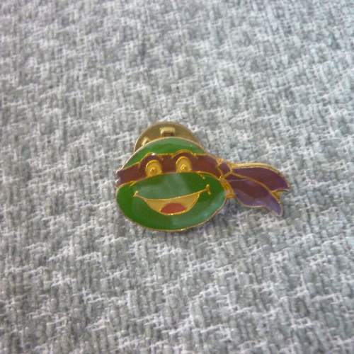 Donatello face Teenage Mutant Ninja Turtles TMNT collectible pin