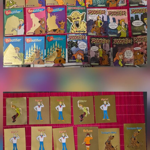 Scooby-Doo World of Mystery collectible card set like new, 332 pieces
