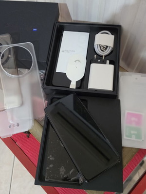 Vivo X200 Ultra 16/512 used, black, with accessories and warranty