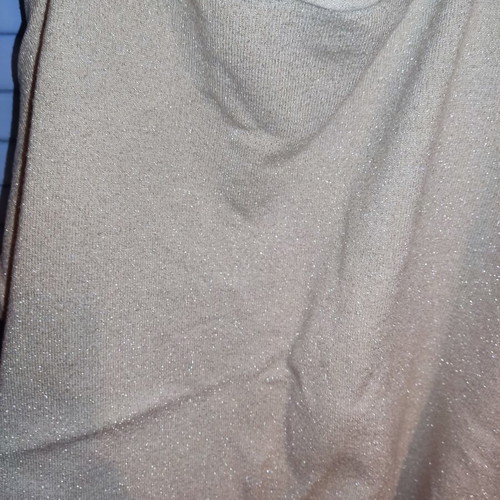 Women's gold long blouse like new with side openings, buttons and pockets