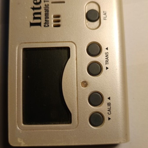 Intelli IMT 102 chromatic tuner used