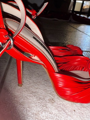 Zara basic vintage sandals size 38 red used