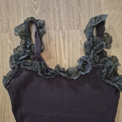 Brown bodysuit with lace used