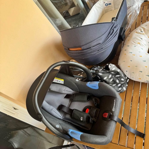 Baby stroller set 3 in 1 like new with carrycot and car seat