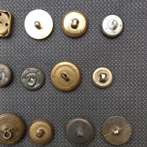 Vintage buttons used, set of 15 pieces