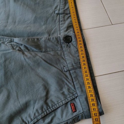 Emerson men's capri size M like new, gray